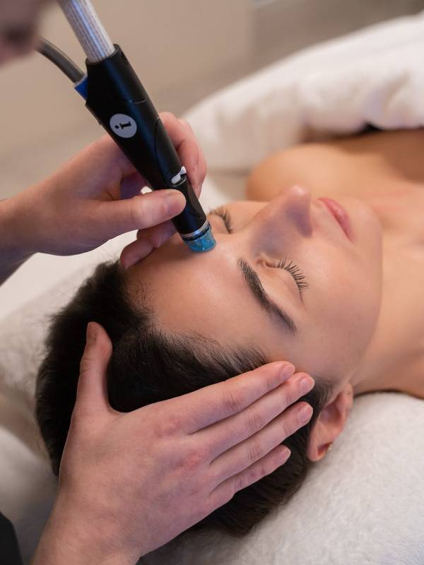 Hydra Facial